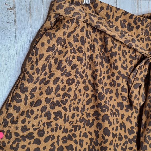 A New Day Leopard Print High Rise Tie Waist Shorts NWT Size XXL - Picture 10 of 11